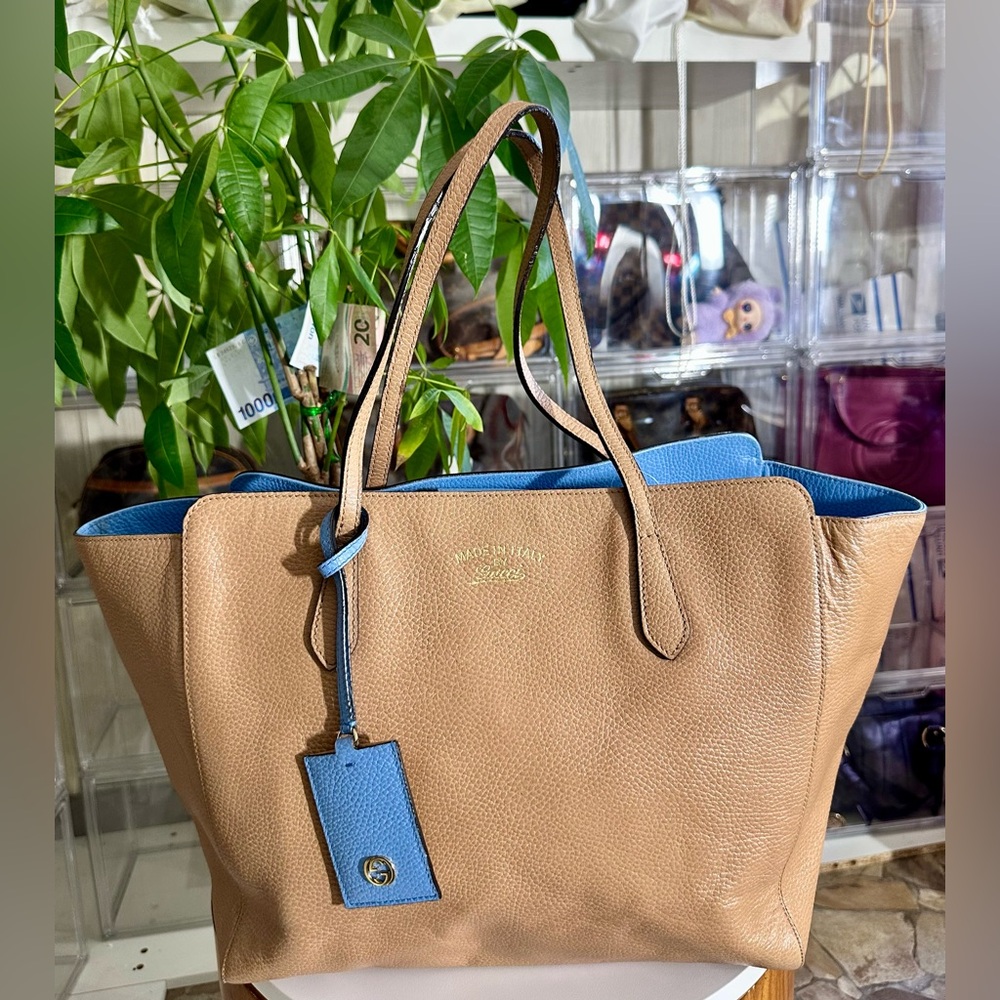 Gucci Tote  Tan and Blue Tote Bag Large size. Free brand new organizer .